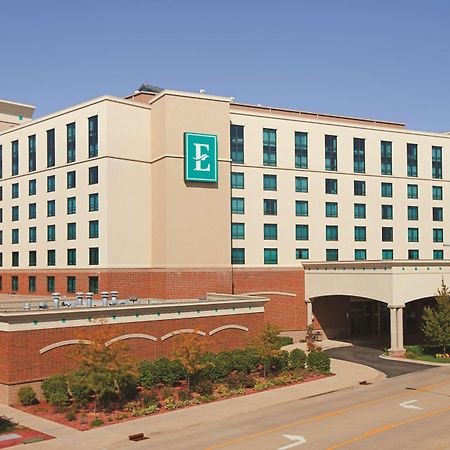 Embassy Suites East Peoria Hotel And Riverfront Conference Center Exterior foto